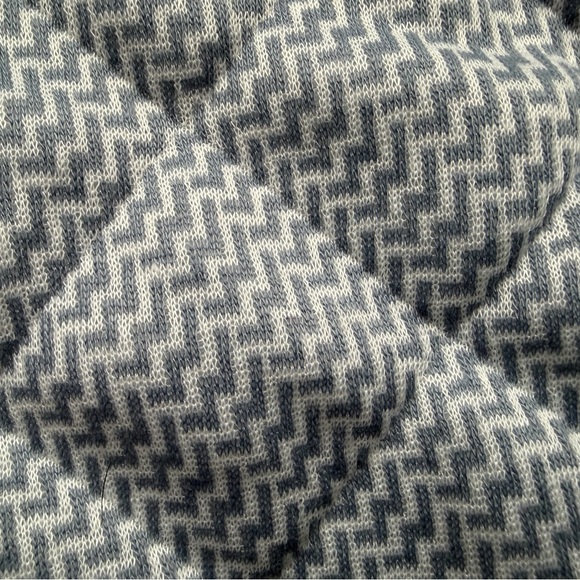 Jones New York Women's Light Gray Quilted Puffer Jacket - Picture 7 of 10